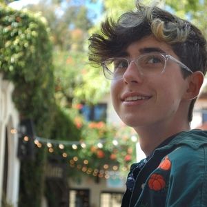 Meet your Posher, Finley